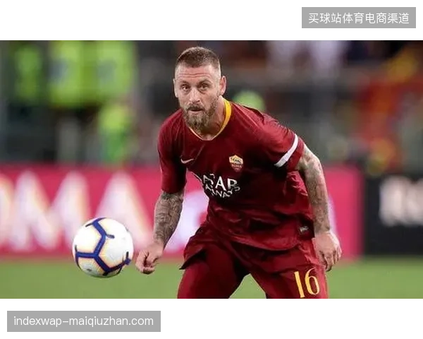 斯卡洛尼的最终名单引发讨论,信任功勋球员的选人逻辑仍在延续 斯卡洛尼的最终名单引发讨论,信任功勋球员的选人逻辑仍在延续